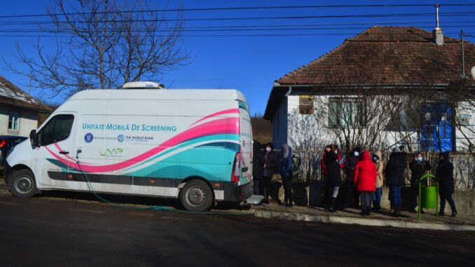 Caravana de screening pentru cancerul de col uterin, în județul Mureș. FOTO SCJU TM