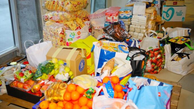 Alimentele vor ajunge la cei care au nevoie de ele. FOTO Primăria Constanța Alimentele vor ajunge la cei care au nevoie de ele. FOTO Primăria Constanța